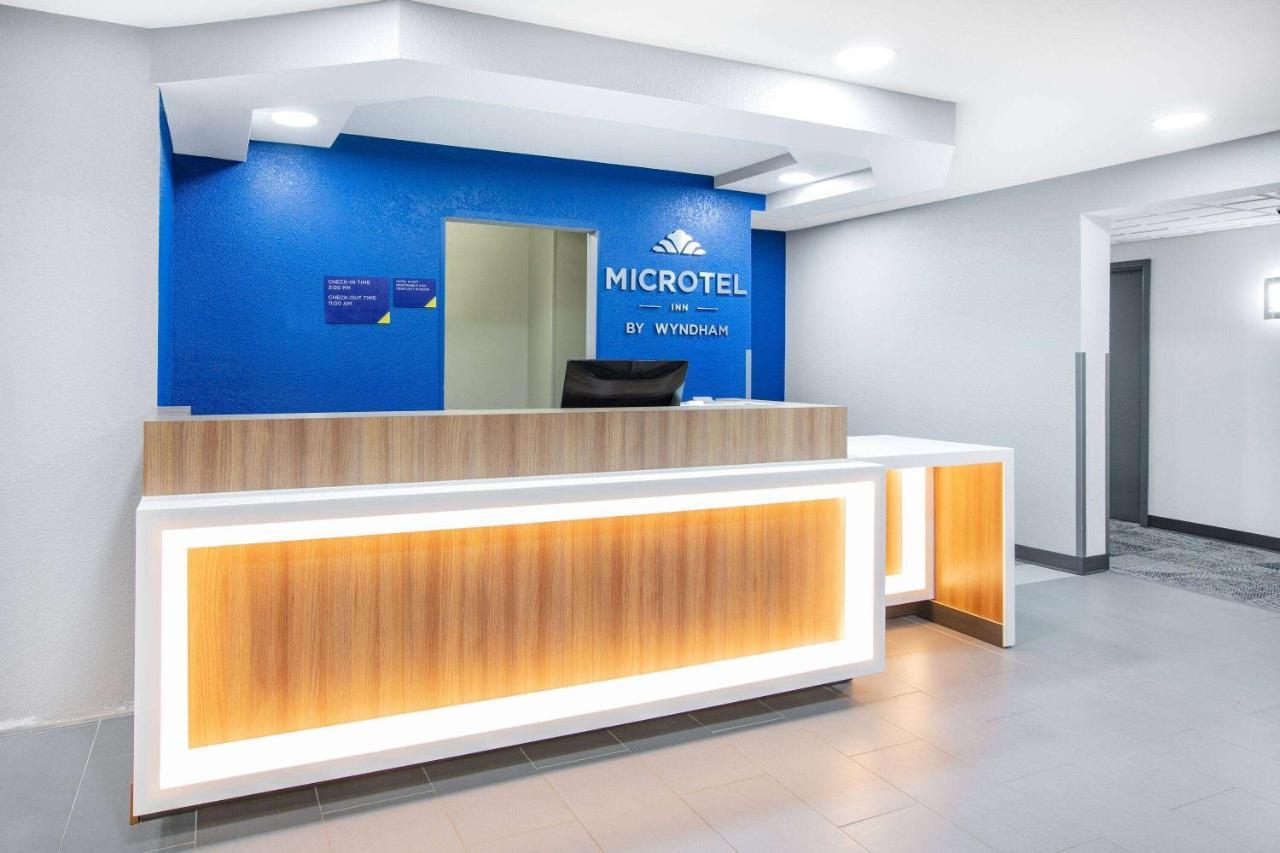 Microtel Inn By Wyndham Beckley Bagian luar foto